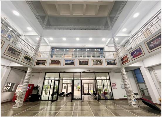 外国语学院（武圣校区）图书馆大厅灯具更换竣工效果